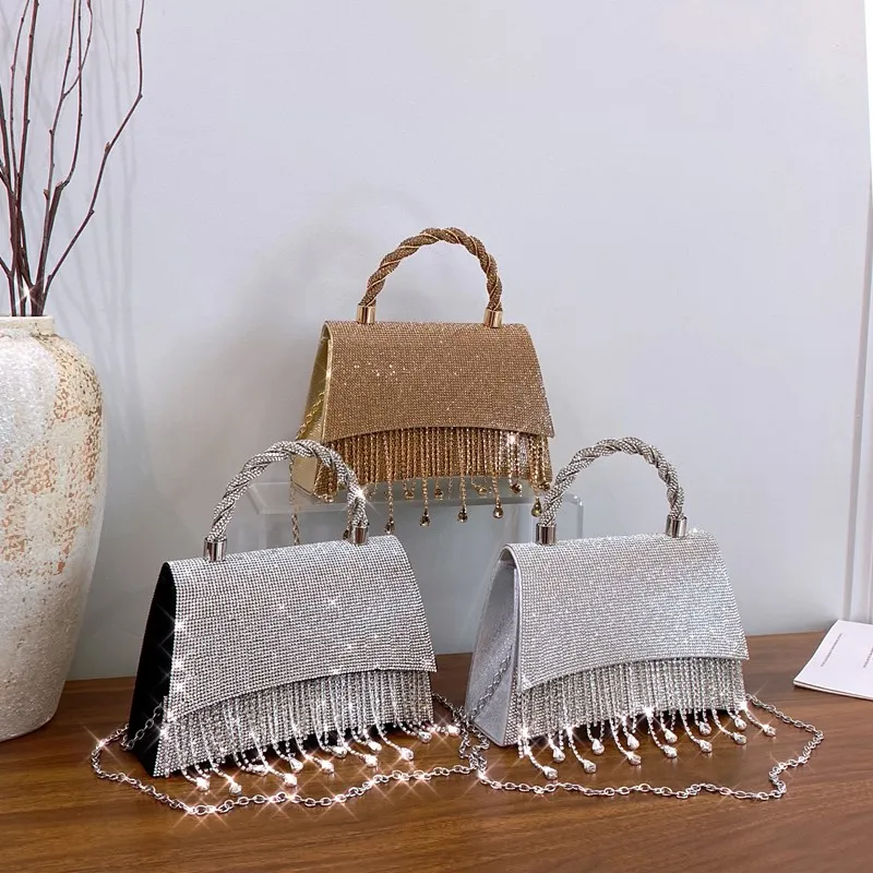 

Luxury Vintage Shopper Bag Solid Color Trendy Design Letter Logo Perfect For Fashionable Women
