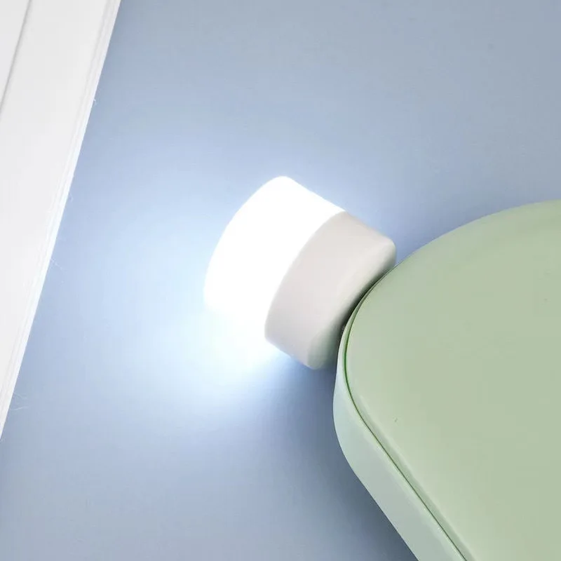 Mini USB Night Light com plugue, proteção para os olhos, leitura de livros, computador, carregamento de energia móvel, lâmpada LED, branco quente, 1-5pcs