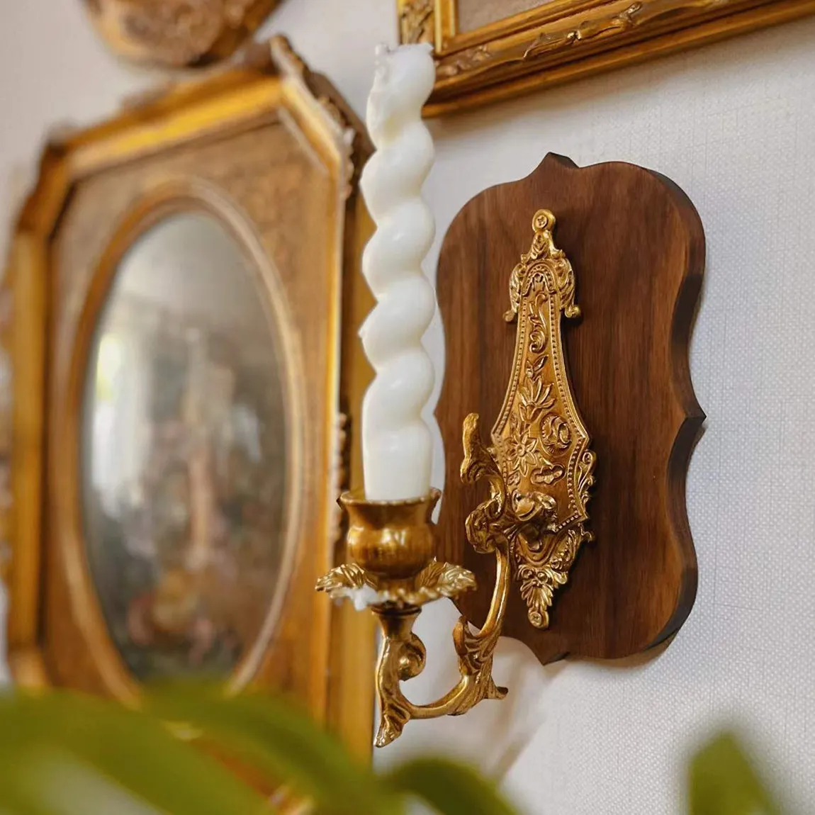 Original French Retro Country Literature Art Solid Wood Brass Walnut Candlestick Candle Retro Wall Decoration Soft Decoration