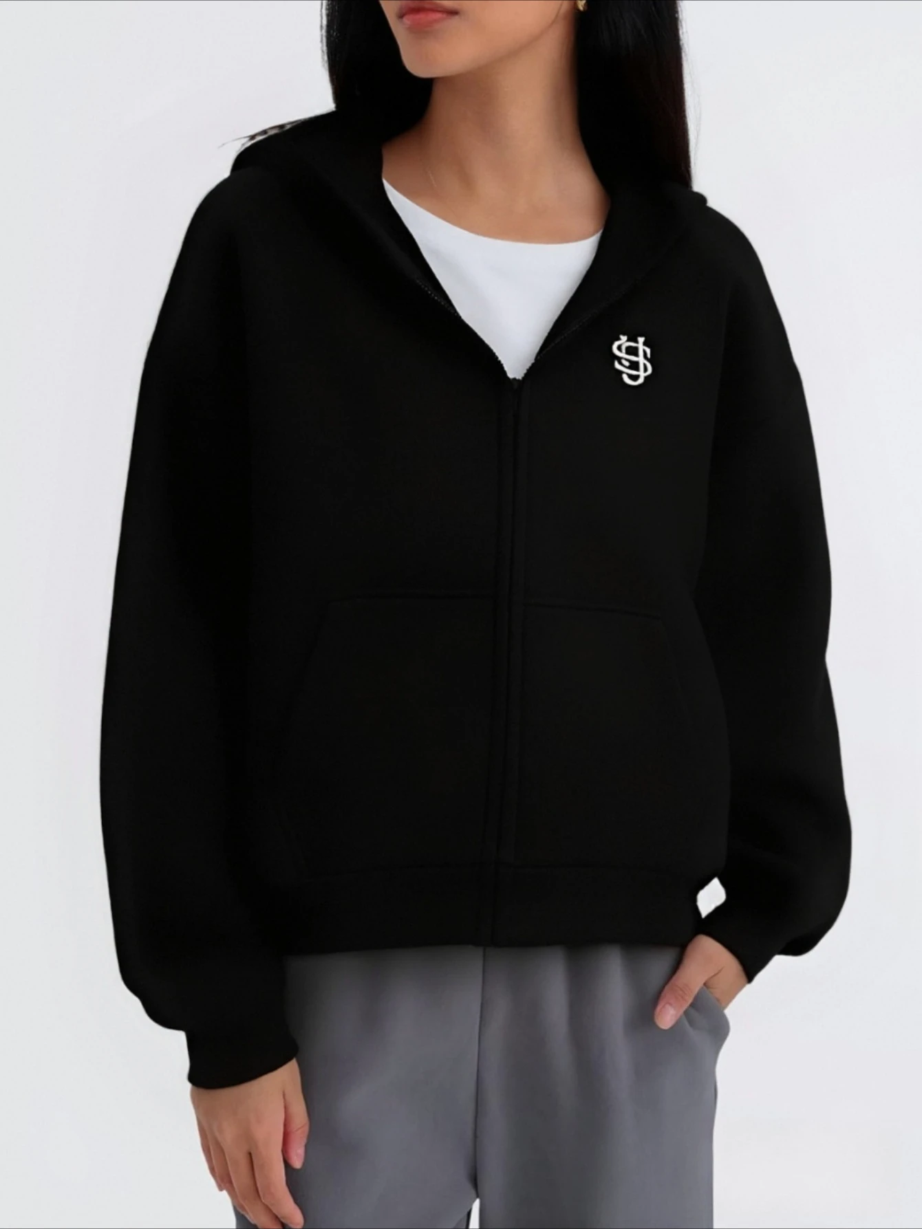 カジュアルなジップアップパーカー 女性用 刺繍模様入り 秋ジャケット 秋のファッション シンプルなスタイル アウターパーカージャケット ユニセックス