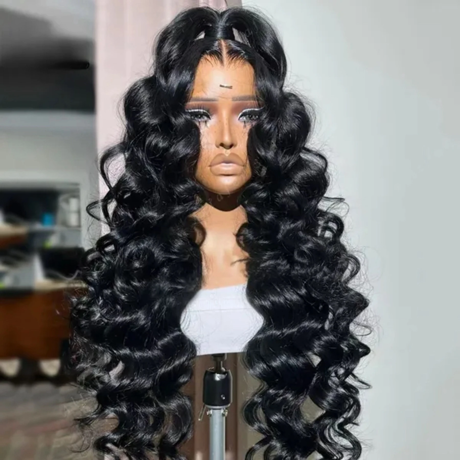 Peruca Sintética Frontal HD Lace 13X4X1 Macia com Ondas Corporais, Linha do Cabelo Pré-Alongada, Sem Cola, Cores 99J Borgonha, 613 Loiro Mel e Ruivo