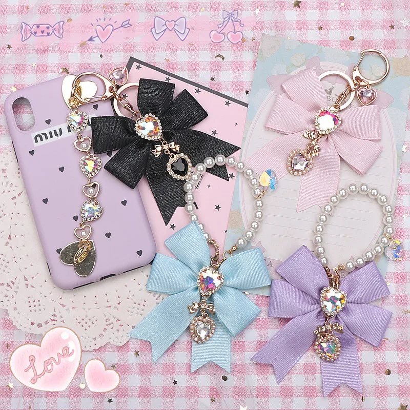 Ciondoli per borse da donna dolci Fiocco Portachiavi con perle delicate Stile giapponese Cuore Strass Perline Ciondolo per borsa Ita Elegante accessorio Bowknot