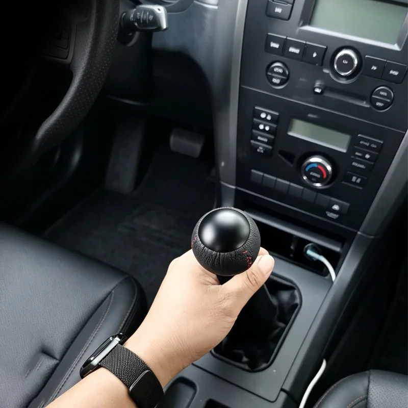 Baseball Style Stitch Leather Gear Shift Knob M10x15 Thread Manual Car Shifter Head Fit Honda Civic Accord CR-V