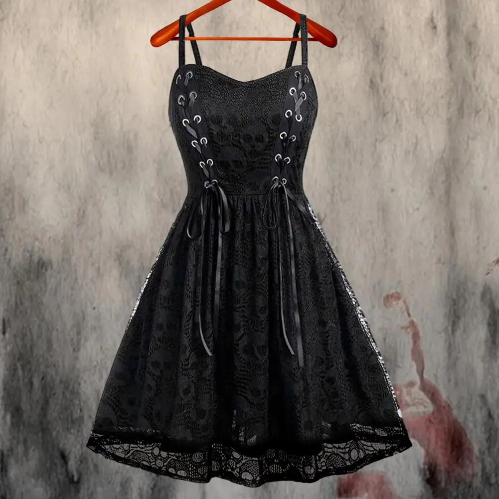 Vestido medieval sem mangas feminino, estilo punk rock, malha de renda, emenda de alça, mini vestido, cinta de espaguete, estampado caveira, vestido