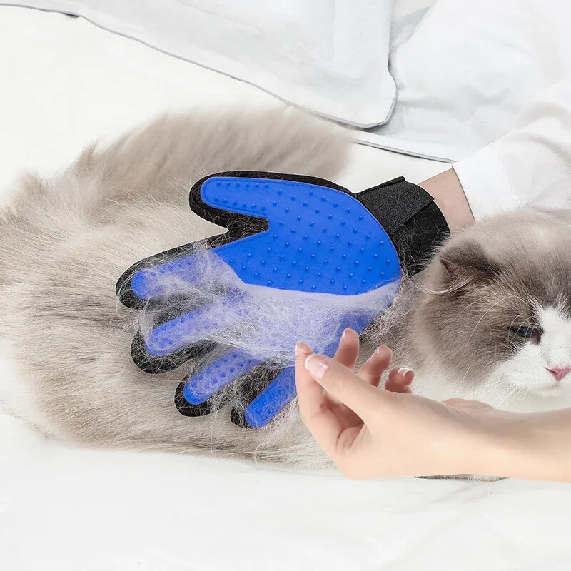 Guante de goma cepillador masajeador quita pelos para perros y gatos - imagen 3