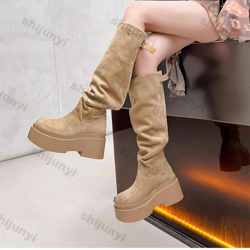 Botas hasta la rodilla de tacón grueso a la moda para Mujer, Botas occidentales aterciopeladas de color caqui, Botas cortas de cuero suave para primavera y otoño para Mujer