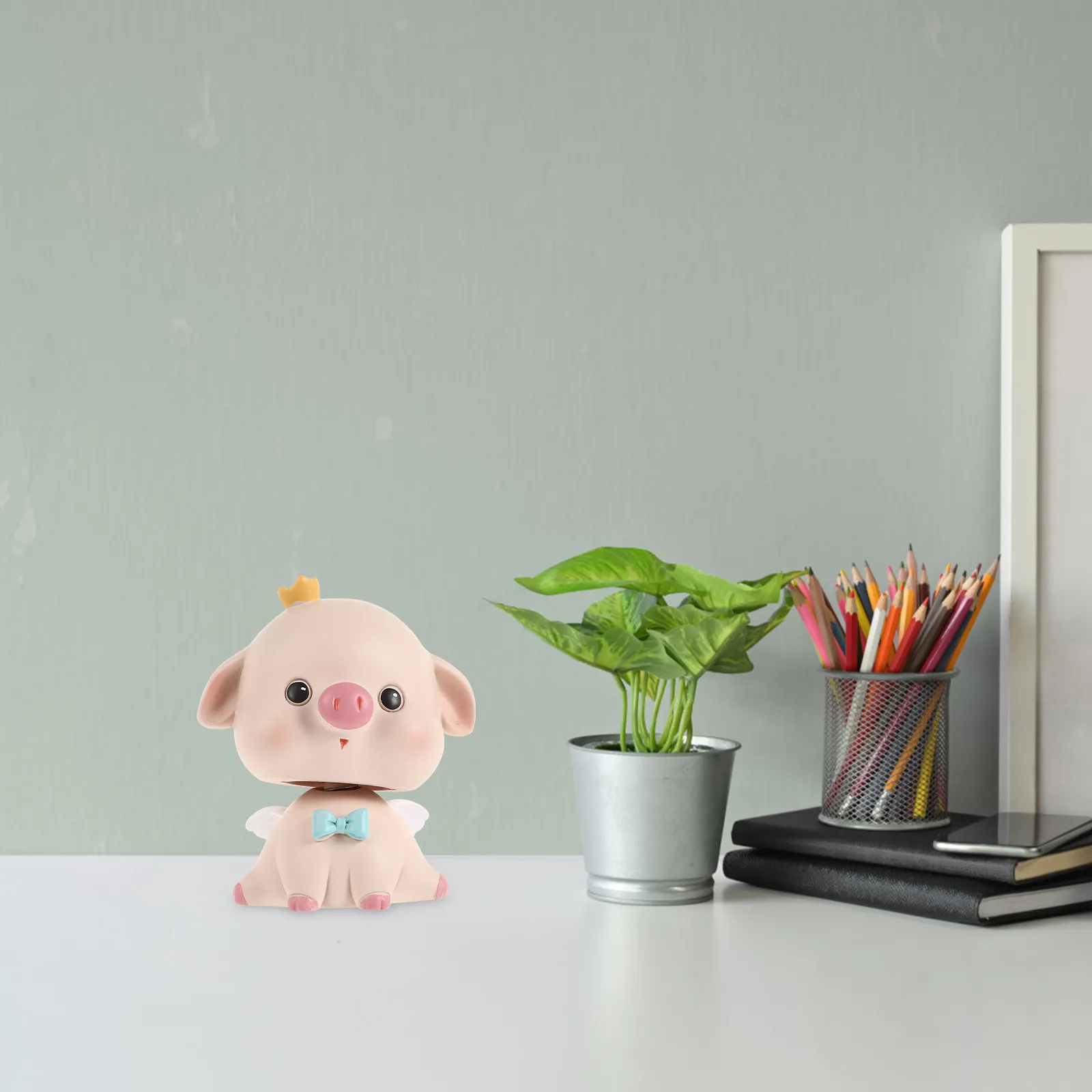 

1Pcs Shaking Head Pig Car Decoration Resin Desktop Ornament Home Bedroom Sitting Room Lovely Gift for Friends Colleagues