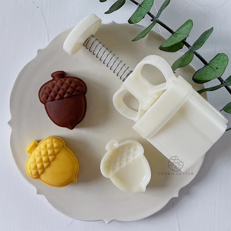 50g Oak Fruit Shape Mooncake Mold Pine Cone Cookie Stamp Fondant Cake Decoration Hand Pressure Mid-autumn Festival Baking Mold
