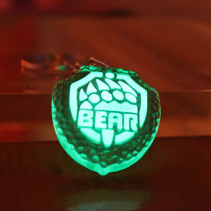 الهروب من Tarkov USEC الدب قلادة سلاسل المفاتيح حلقة رئيسية توهج في الظلام الساحرة