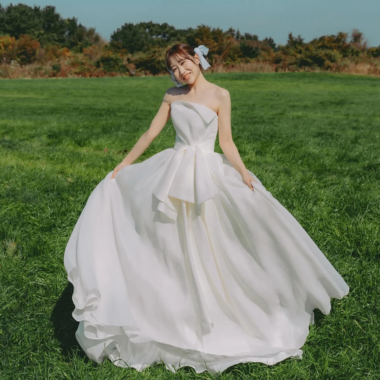 

OEING Strapless Luxury Formal Wedding Dresses Simple Ivory Pleat Sleeveless 프롬드레스 Floor Length Elegant Bride Gowns Party Women