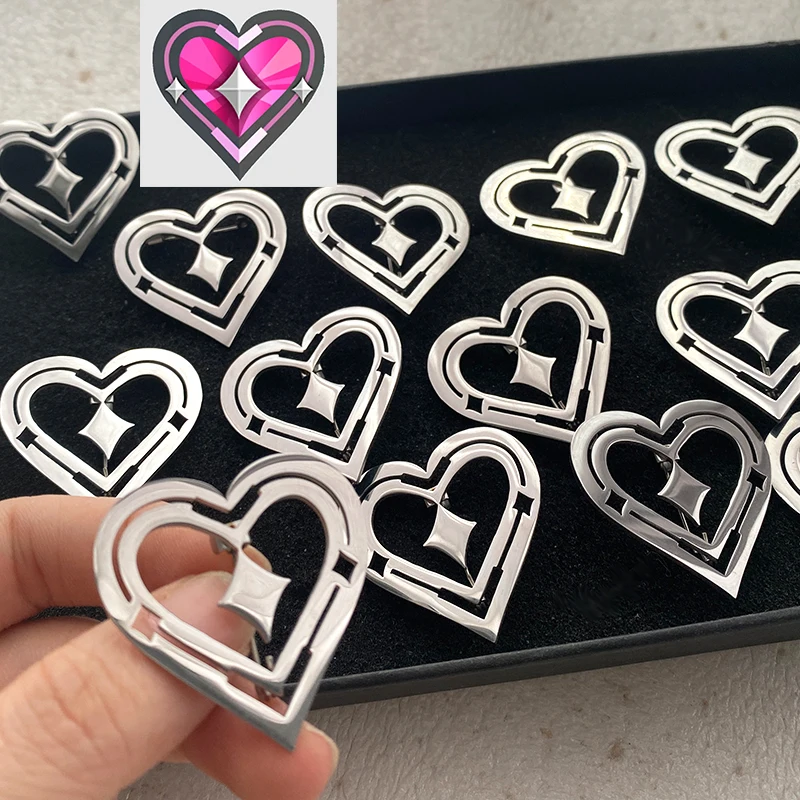 

WLP Stainless Steel Custom Heart Shape Hollow Brooch Pins Personalized Your Fashion Logo Pattern Image Lapel Collar Badges Gift