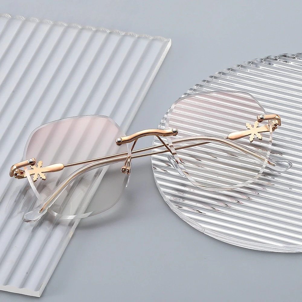 Modische Presbyopie-Brille für Frauen, Anti-Blaulicht-Lesespiegel für ältere Menschen, Brille für ältere Menschen