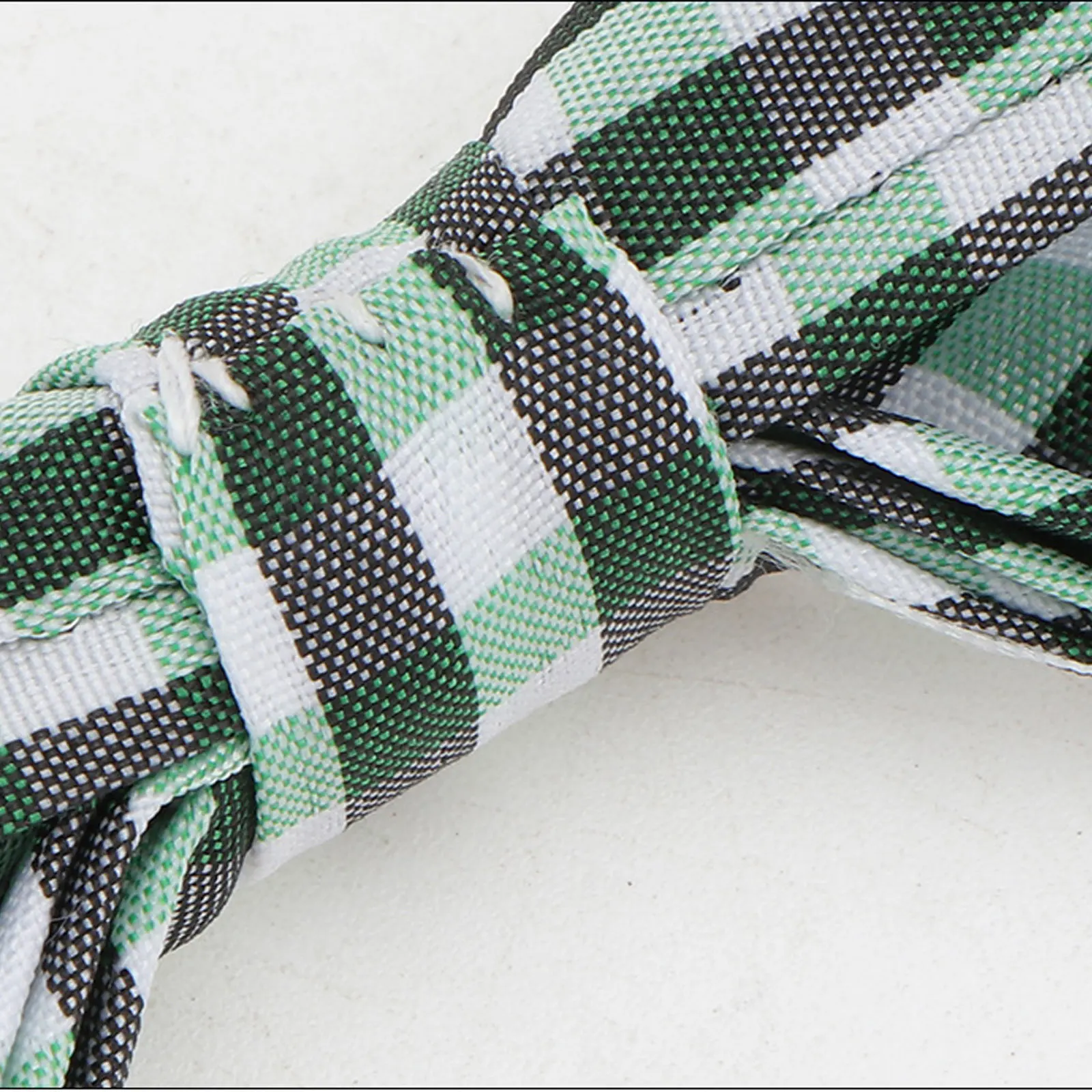 

2 шт. Детские галстуки-бабочки ярких цветов для праздничных мероприятий и торжеств, в горошек, ко Дню Святого Патрика