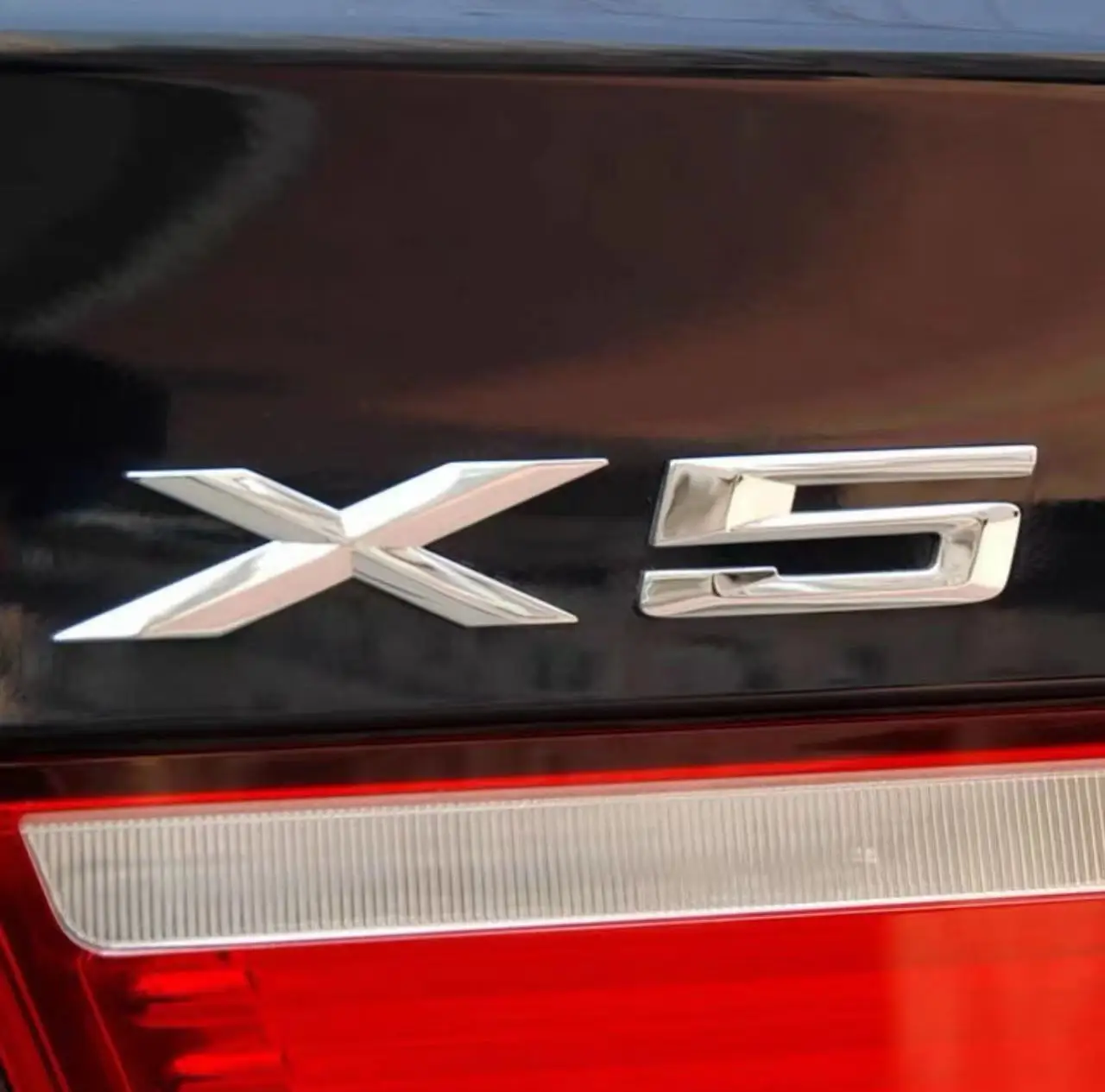 

For BMW X 5 E70 ‎E53 ‎F15 X5 Letter Trunk Emblem Rear Badge Decal Sticker Black Brand New And High Quality