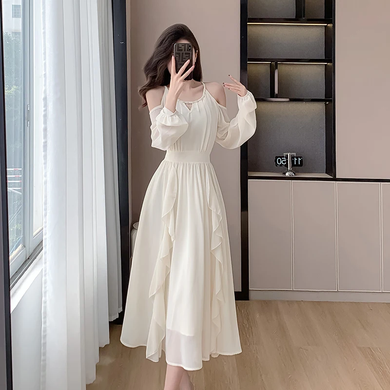 

High Quality Luxury Long Sleeve Strapless White Long Women's 2024 Summer French Fairy Dress Elegant Ruffle Fluffy Chiffon Dress