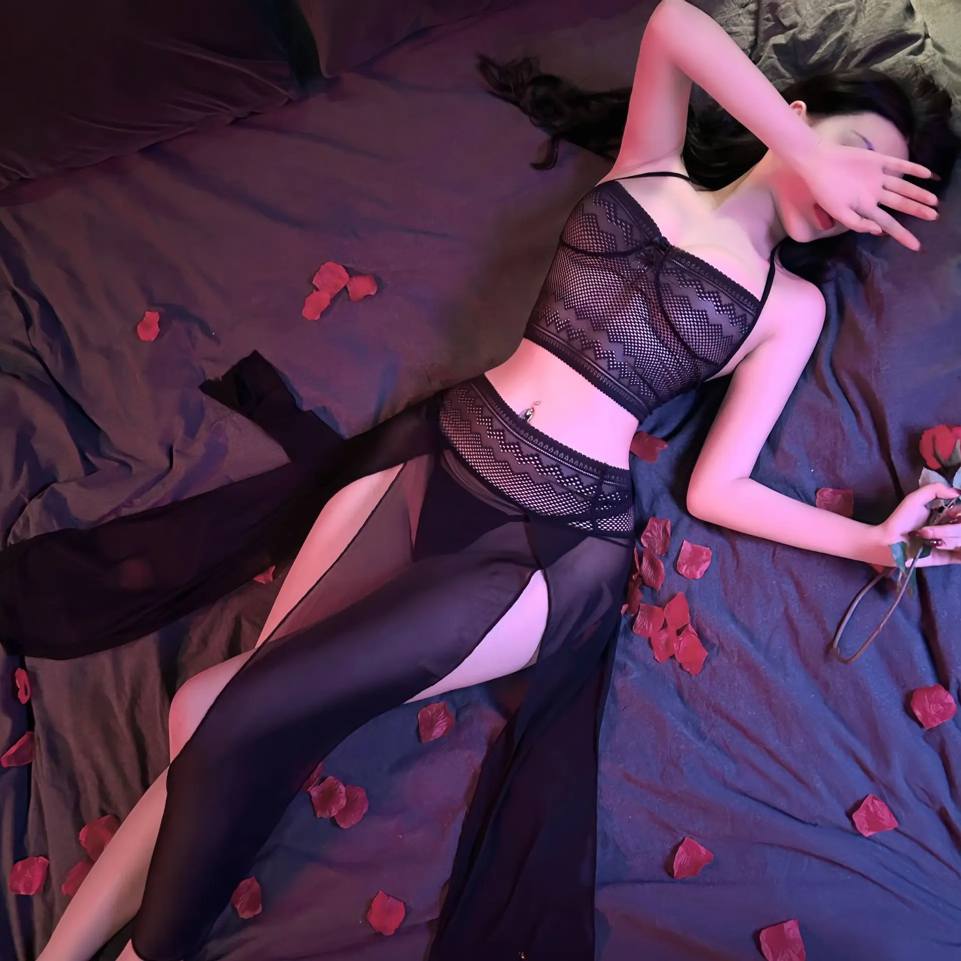 بيبي دول مخطط الدانتيل شبكة رقيقة عميق الخامس الظهر قطعتين مجموعة ملابس داخلية مثيرة ملابس داخلية مثيرة الملابس الداخلية xxx متجر الجنس مثير مجموعة الجنس الزي