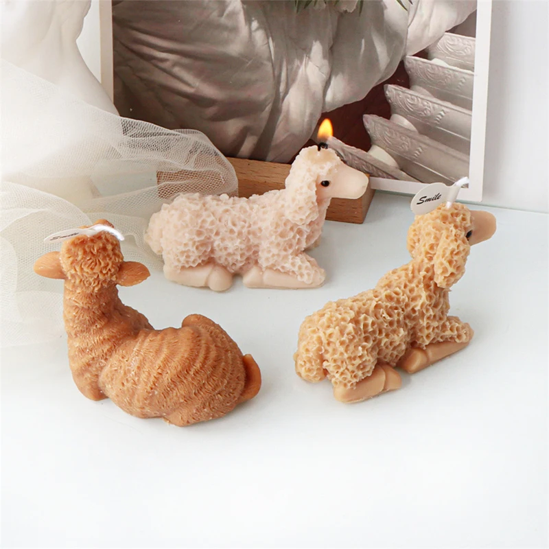 

3D Alpaca Aroma Candle Silicone Mold DIY Simulation Cute Animal Plaster Making Supplies Creative Sheep Furniture Decoration