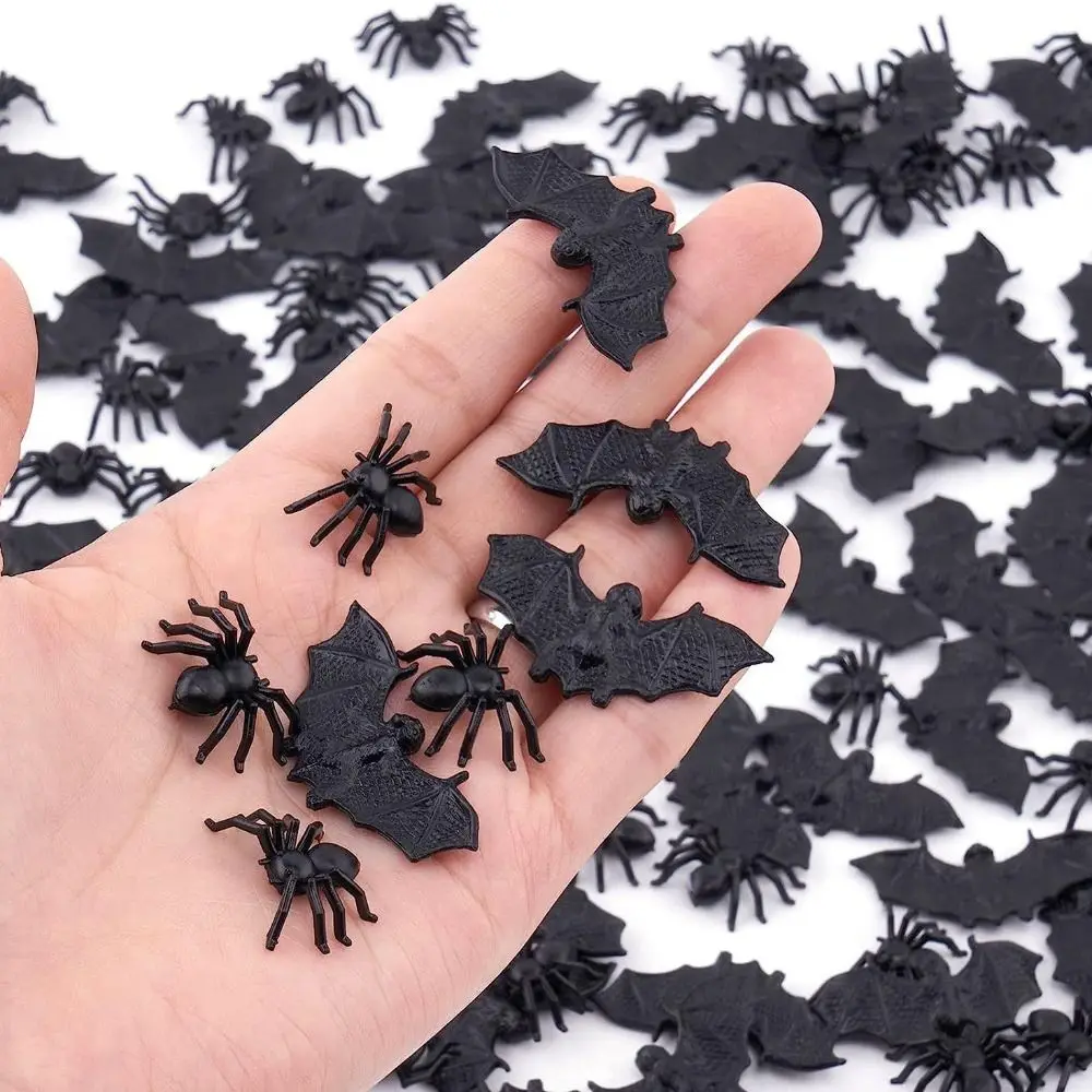 100PCS New Plastic Plastic Fake Bat Black Noctilucent DIY Decoration Luminous Bat Haunted House Prop Novelty Toy Halloween