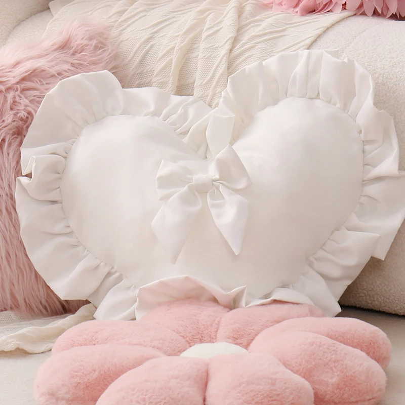 Ruffled Love Heart Shaped Pillowcase Sofa Bed Decorative Cushion Cover Cute Princess Home Kid Room Decoration Wedding Decor Gift