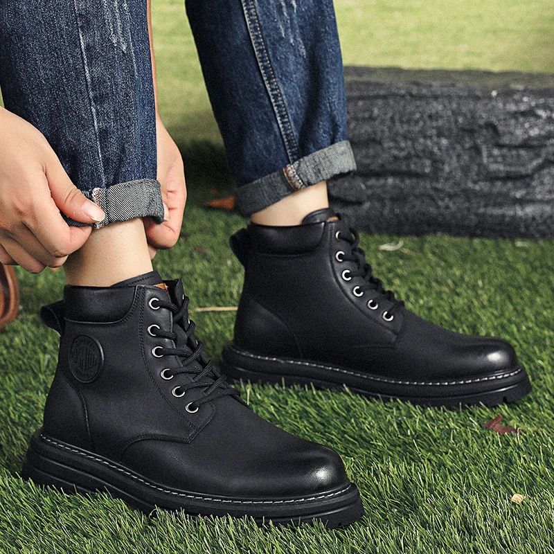 

British Style Thick-Soled Retro Workwear Rhubarb Boots Work Boots Lace Up Chunky Sole Comfortable Non Slip For Winter Hiking