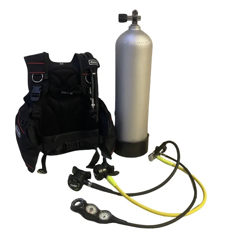 Complete Scuba Gear Set with BCD, Balanced Regulator System & Pressure Gauge for Diving