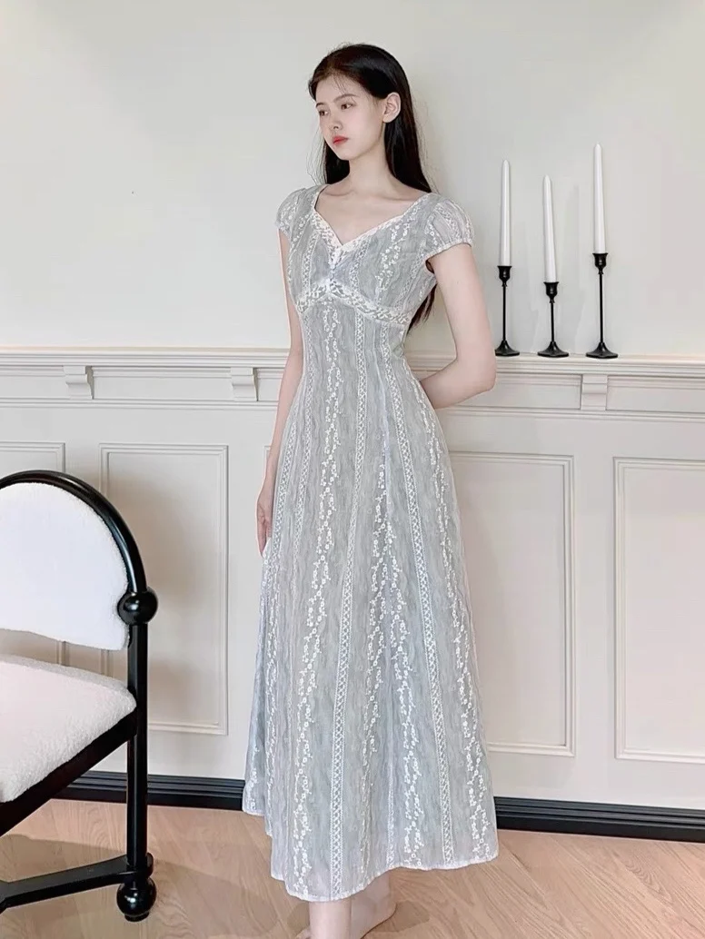 

Элегантное длинное платье с высокой талией и вышивкой, утягивающее талию, для повседневной носки, однотонное