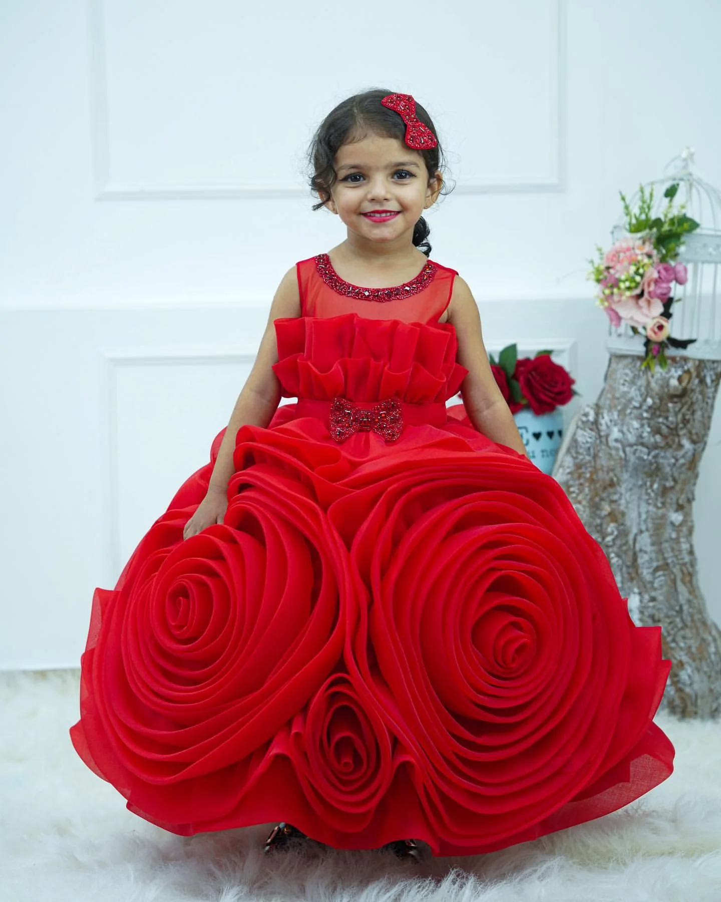 2024 rote Spitze Blumen mädchen Kleider Ballkleid Organza Ebenen kleines Mädchen Weihnachten Peageant Geburtstag Taufe Tutu Kleid Kleider