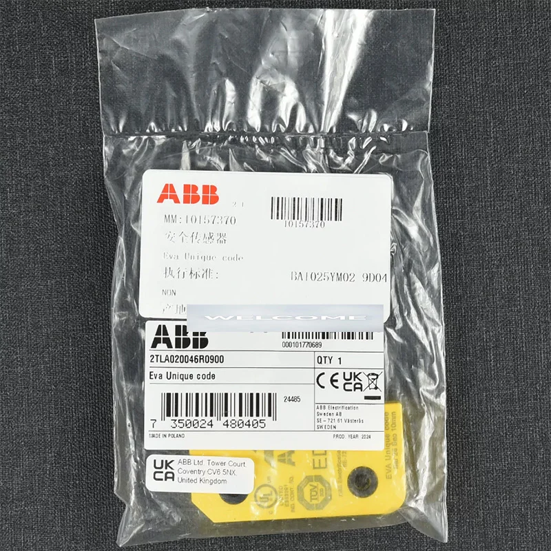 1pcs 100% Original ABB Non contact magnetic safety switch sensor 2TLA020046R0901 2TLA020046R0900 2TLA020046R0800 2TLA020051R