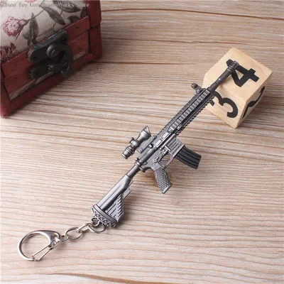 Liga Toy Gun Modelo Pendant Keychain, frango ao redor, Pendant Bicak, todo o material metálico, ornamentos, AKM 47, M416, novo, 2024