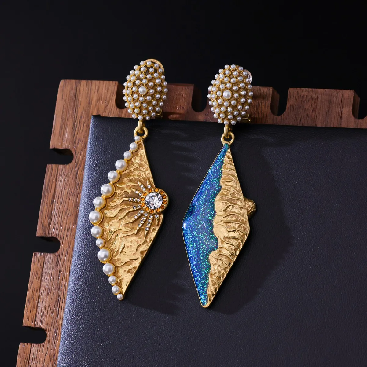 European diamond rhombus earrings elegant personalized  stud earrings pearl sun earrings