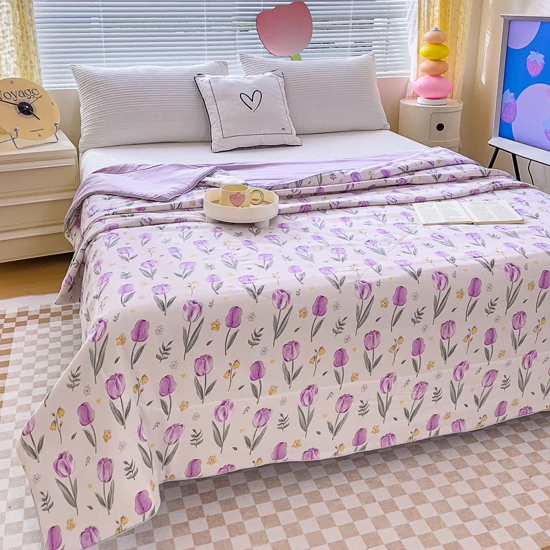 Purple Tulips Pattern Summer Quilt Fresh Floral Skin-friendly Air Conditioning Quilt Ultra Soft Thin Blanket Machine Washable