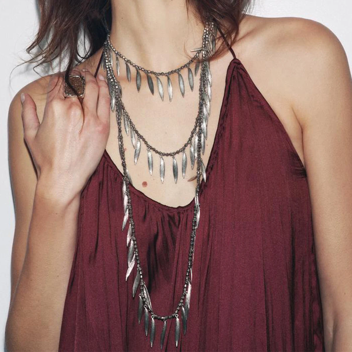 

2025 New ZAA Necklaces Metal Feather Leaves Charm Necklace for Women Statement Jewelry Gifts Wholesale