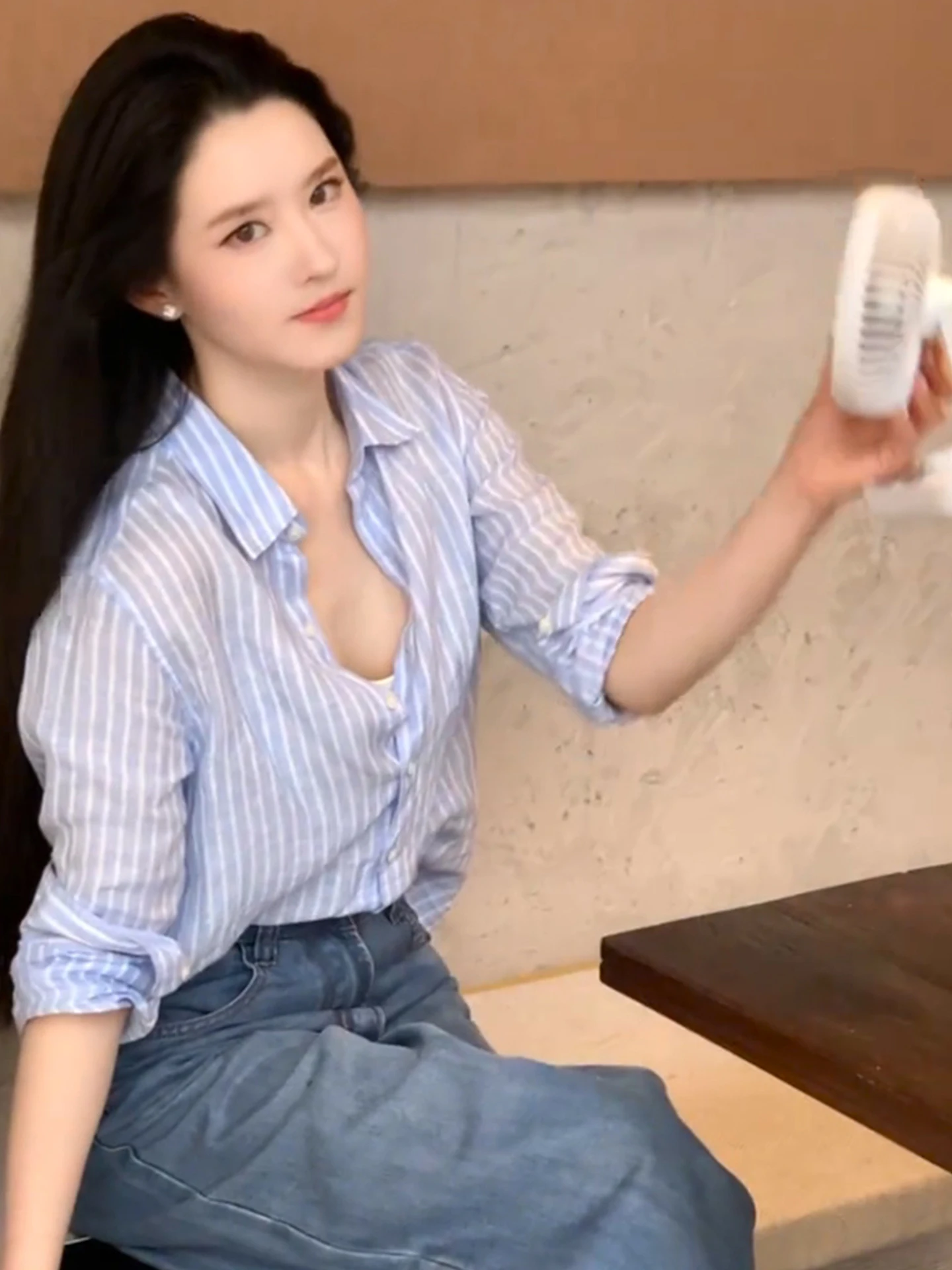 

Модная полосатая женская блузка с длинным рукавом, универсальная, элегантная, новинка ранней осени, европейский высококачественный бренд, простой дизайн, топ