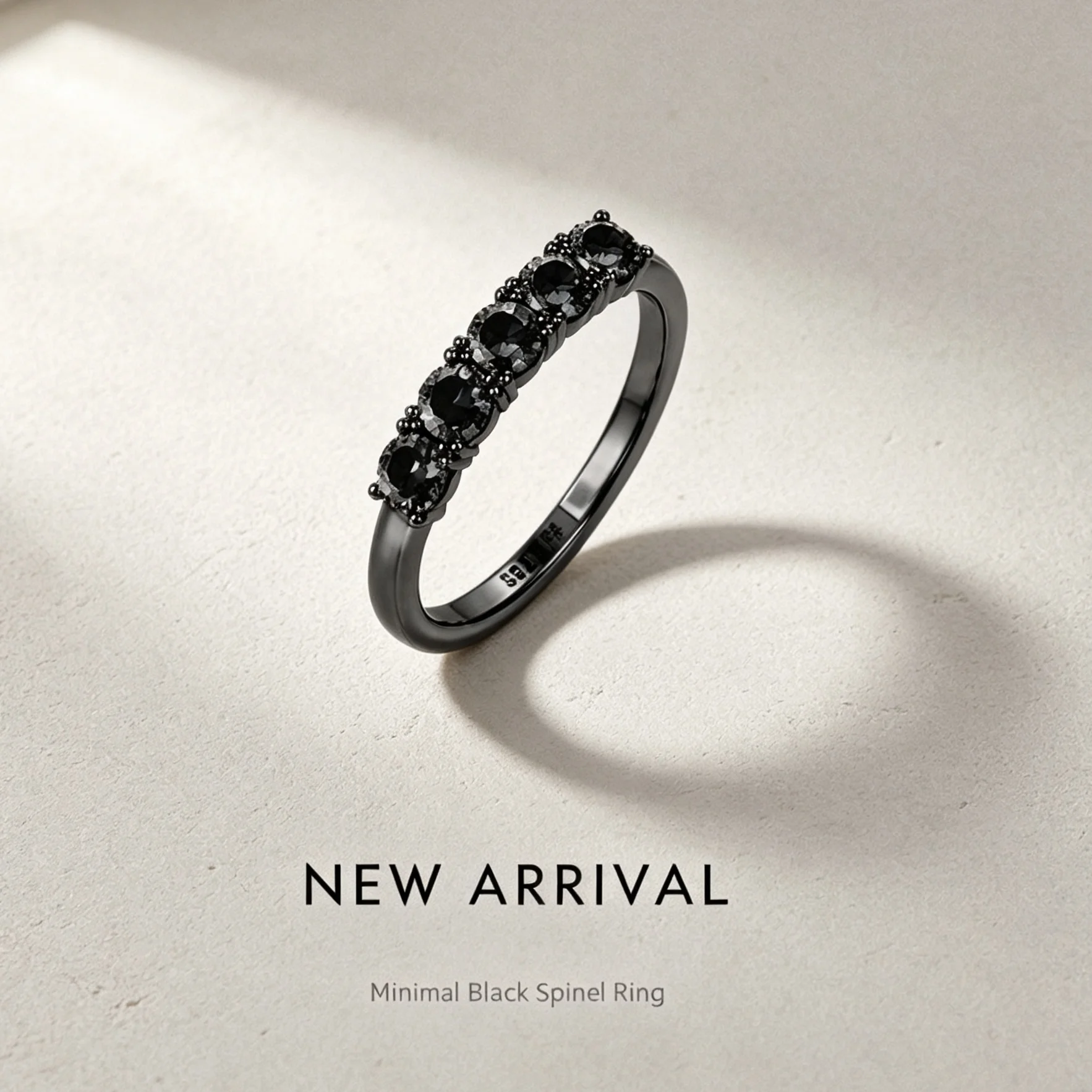 خاتم فضة استرليني S925 مرصع با - مراجعة Moissanite Ring وسعره