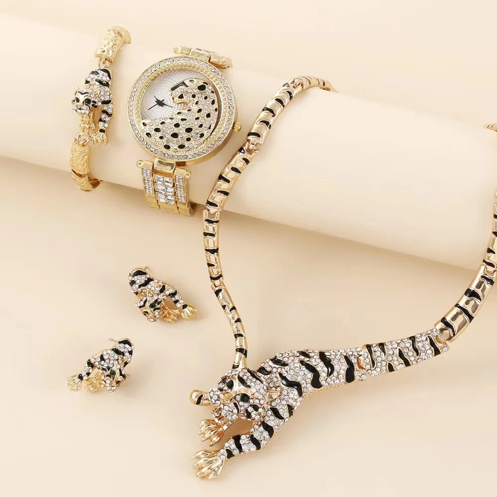 Vrouwen Gouden Horloge Luxe Mode Bling Dames Horloge Casual Vrouwelijke Quartz Horloge Exquisite Animal Crystal Sieraden Set Voor Vrouwen