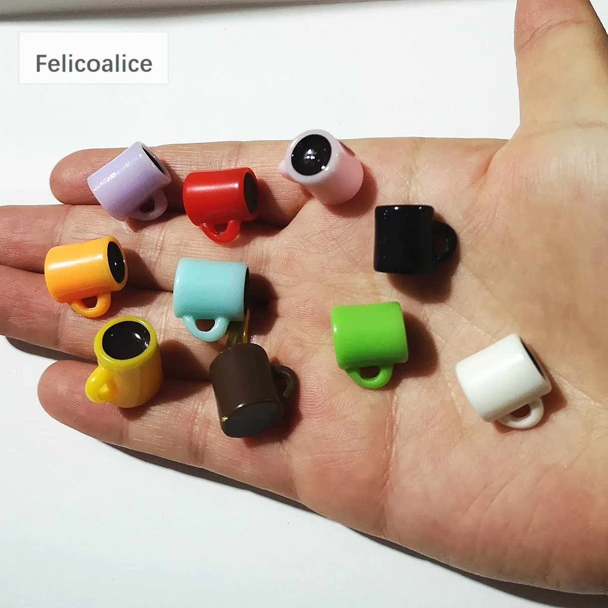 10 stücke 10*22mm Simulation Mini Miniatur Milch Baby Flasche Fütterung Flaschen Für DIY Schlüsselbund Anhänger Puppenhaus Zubehör – Detail 4