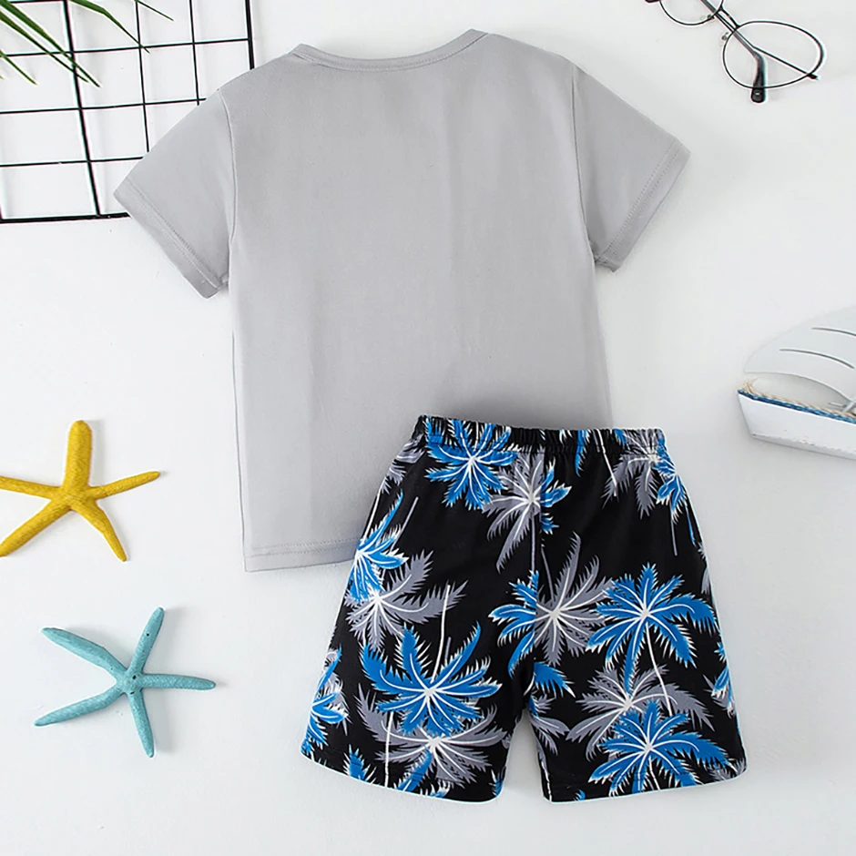 2/4 Kinder Sommer Freizeit Sport Bedrucktes Kurzarm-Shorts-Set, Jungen und Mädchen Urlaubsstil Modisches T-Shirt und Hose – Detail 5