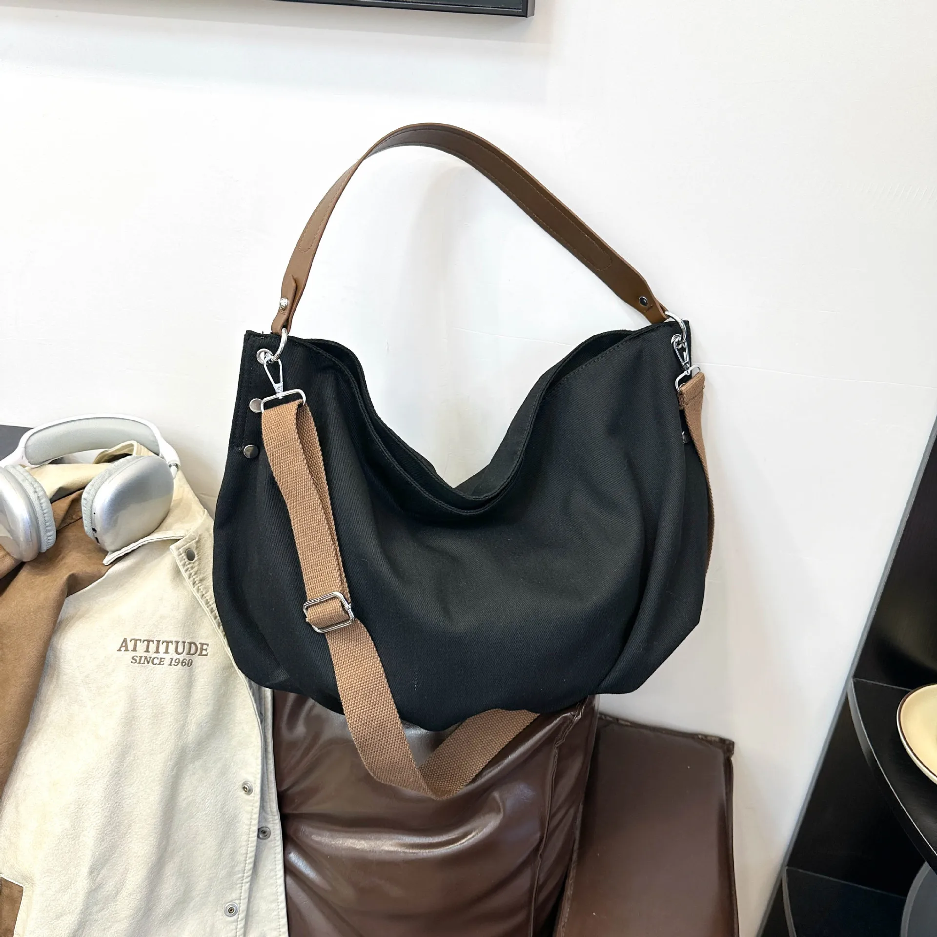 

2025 Spacious Tote Bag, Minimalist Shoulder Purse for Women, Casual Top Handle Crossbody, Versatile Day to Night Bag