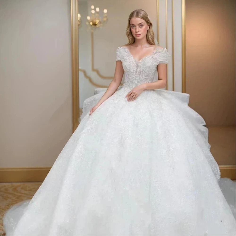 

Luxury Sexy Off The Shoulder Ball Gown Wedding Dresses Sparkly Beaded Lace V Neck Princess Bridal Gown With Train Customized
