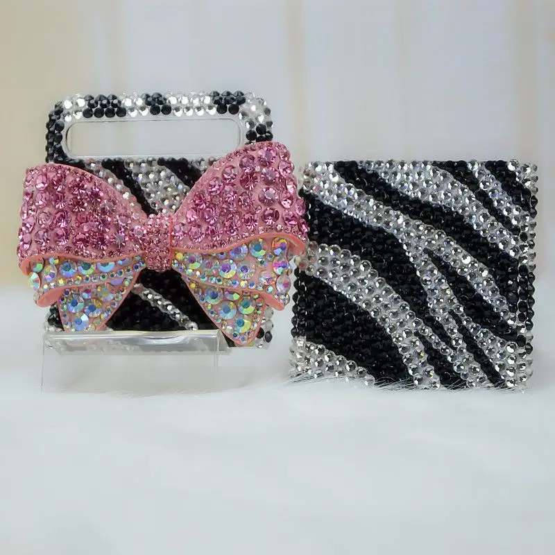 Luxury Handmade Rhinestone White Zebra Print Girl's Phone Case for Samsung Galaxy Z Flip Z Flip 4 ZFold 3 ZFold Folding Screen