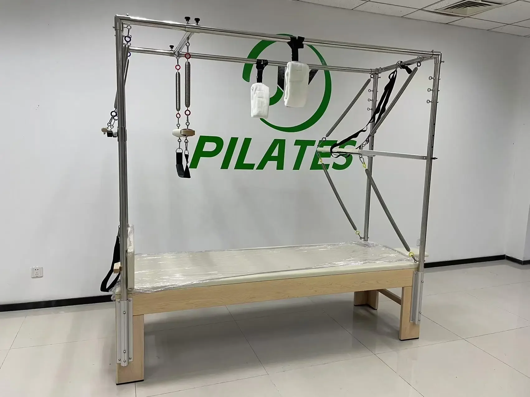 Deren Pilates Equipmentyoga Training Maple Wood Tower Cadillac Removable Pilates Bed Machine Pilates Cadillac