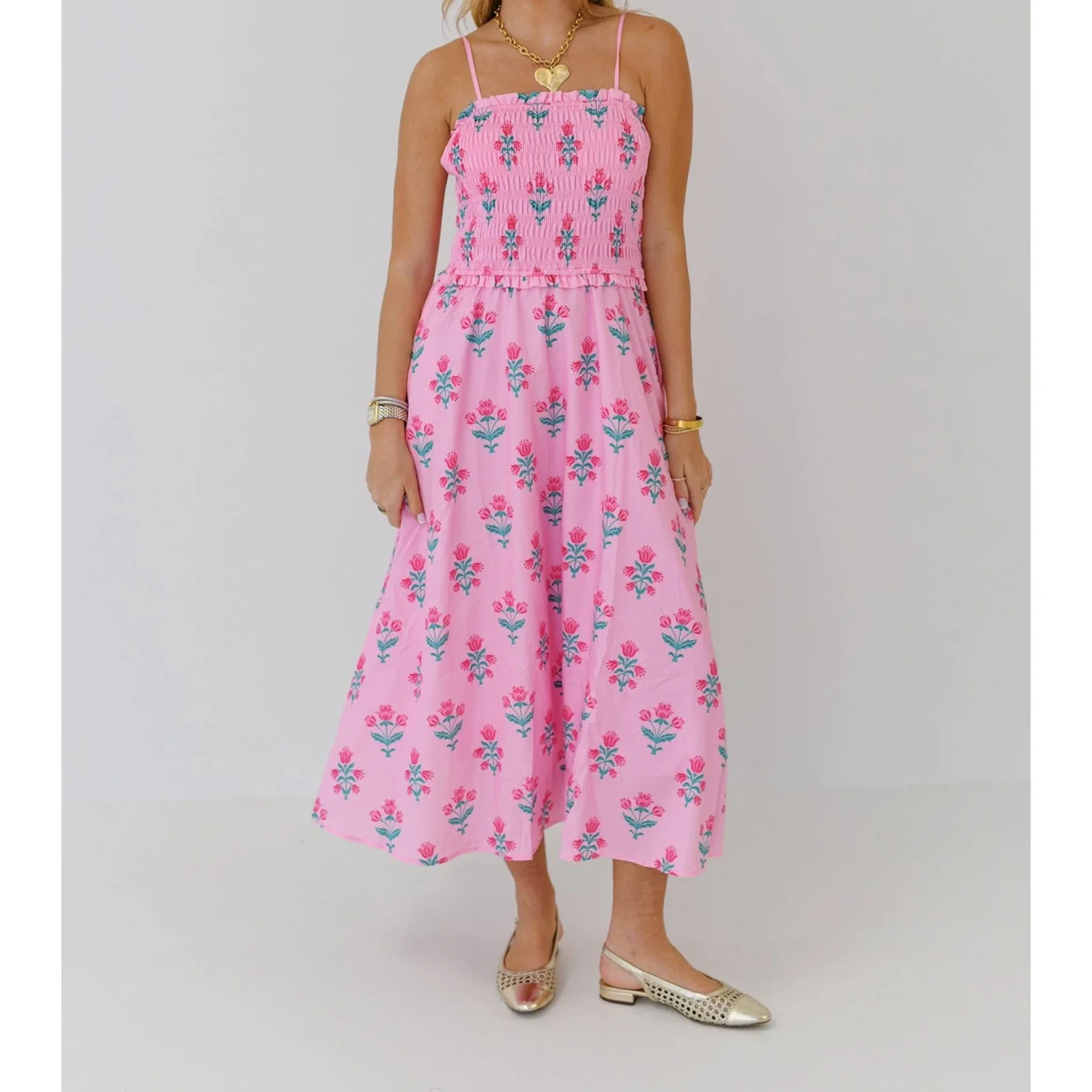 Abito da donna con cinturino per spaghetti drappeggiato per le vacanze Elegante abito lungo senza maniche smock con stampa floreale con volant Abito primaverile estivo