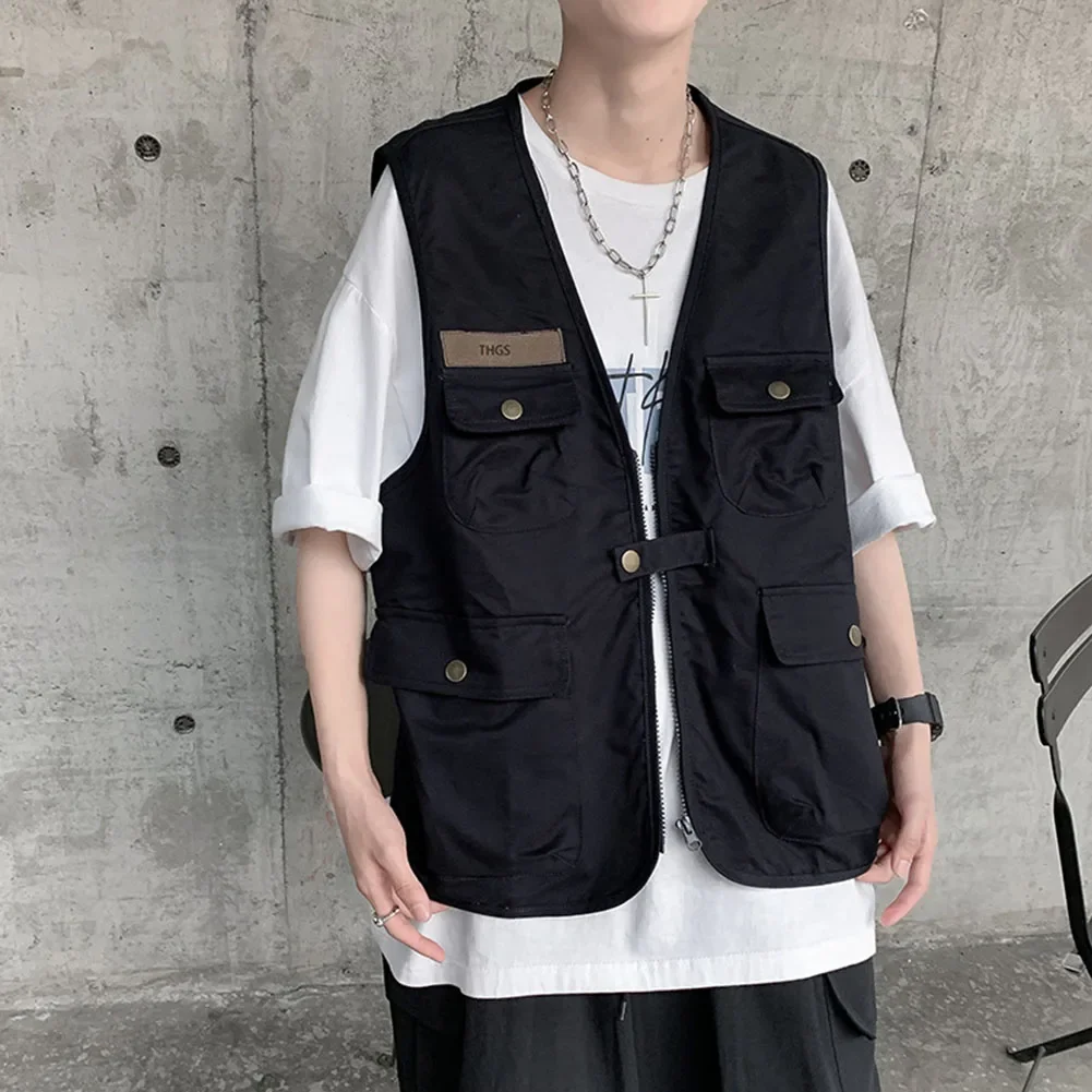 

Dark Blue Outdoor Sleeveless Waistcoat Lightweight Outdoor Sleeveless Vest Sleeveless Vest Suitable For Spring