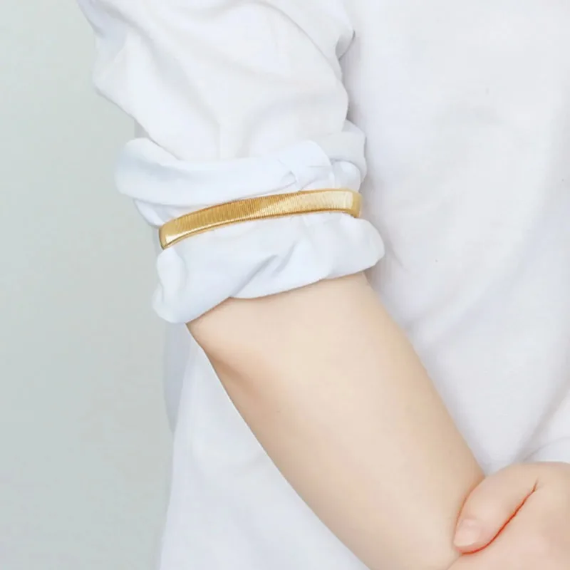 1PCS 패션 손목 밴드 셔츠 슬리브 홀더 금속 팔 밴드 홀드 업 가터 슈라우드 링 팔찌 탄성 미끄럼 방지 후프 완장
