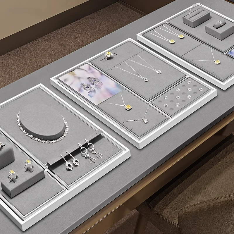 Original Light Luxury Jewelry Rack Metal Necklace Earrings Watch Rings Counter Display Props