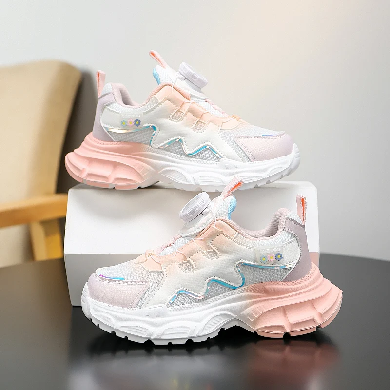 

Детская обувь 2026: Новые весенние спортивные кроссовки для девочек, мягкая подошва, дышащие, для активного отдыха, модные детские кеды, размеры 28-38