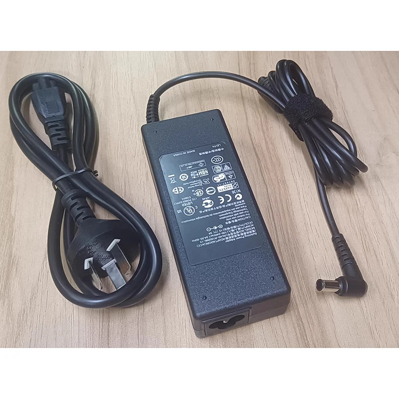 caricabatterie-alimentatore-15v-3a-per-chitarra-elettrica-e-basso-yamaha-thr5-10-thr30-ii-1-pezzo-nuovo