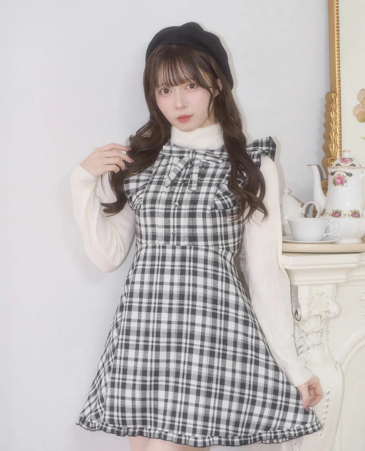 Japanese Temperament Retro Socialite Round Neck Bow Ruffles Splicing Sleeveless High Waist A-line Plaid Woolen Tank Dress Women