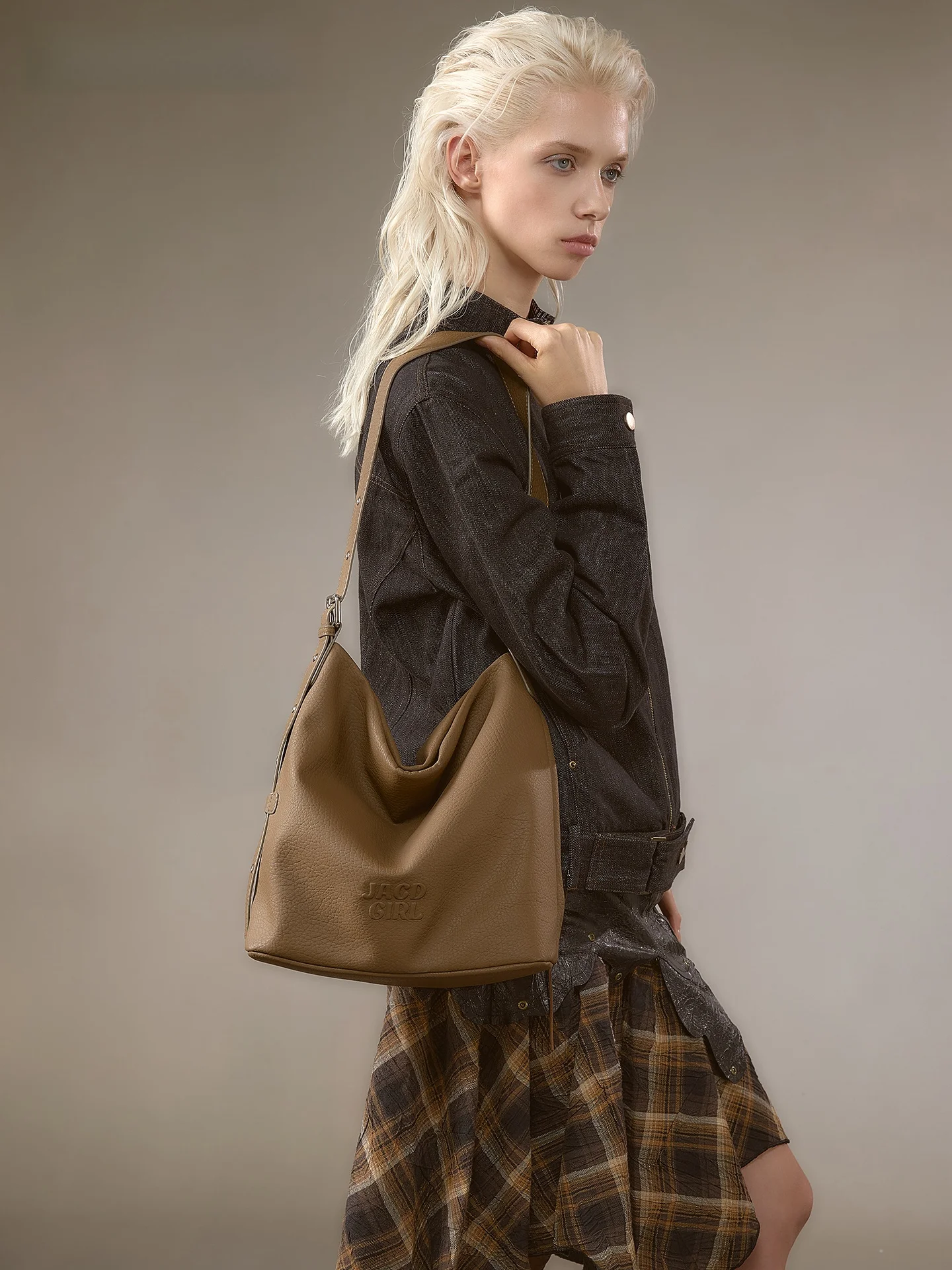 

JACD Women's Large Capacity Bucket Bag Casual Crossbody Satchel Soft Leather Shoulder Bag for Daily Use in Brown Color