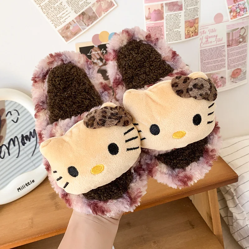 شباشب للأطفال أحذية منزلية كارتونية هالو كيتي أحذية شتوية مفتوحة من الأمام للفتيات أحذية دافئة مضادة للانزلاق باللون البني والأزرق مقاس 26-37